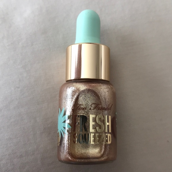 too faced liquid highlighter